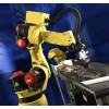 多用途的工業焊接機器人